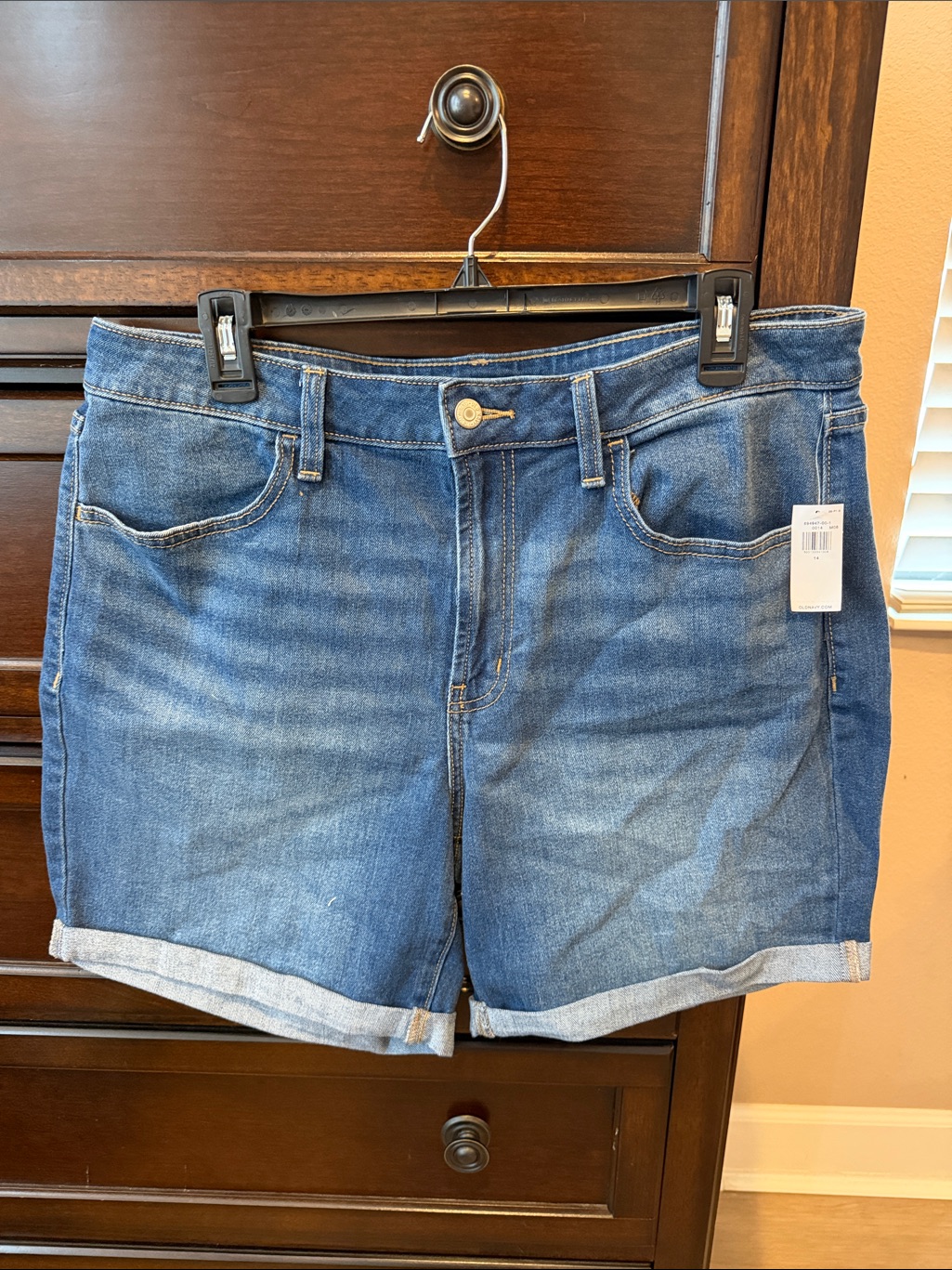 Nwt Old Navy High Rise Wow Cuffed Denim Shorts